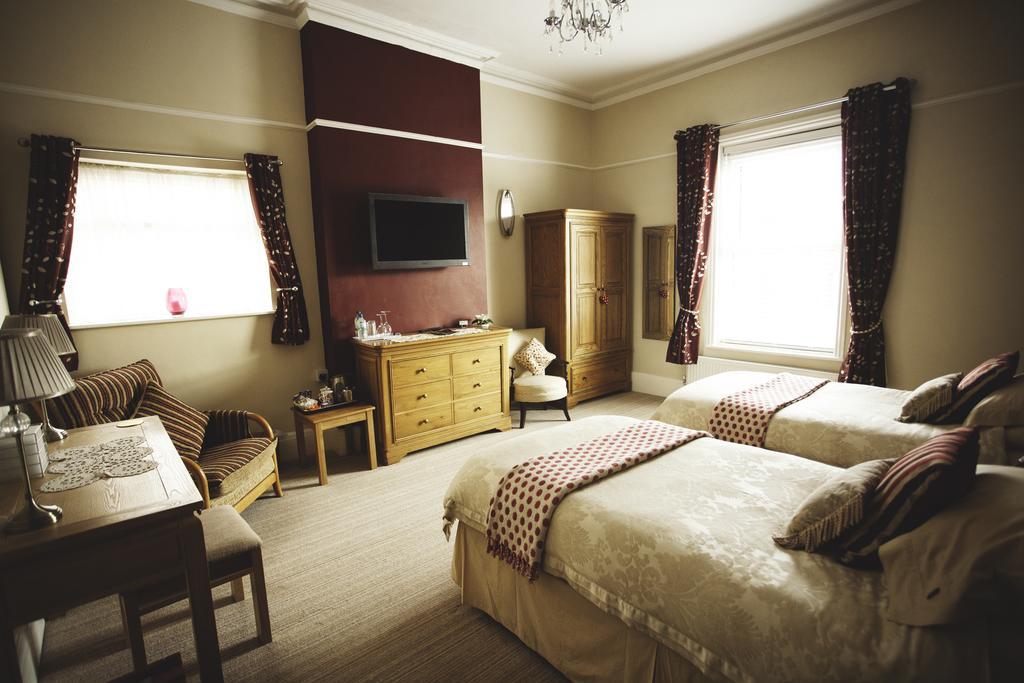 Vale House Acomodação com café da manhã Southport Quarto foto